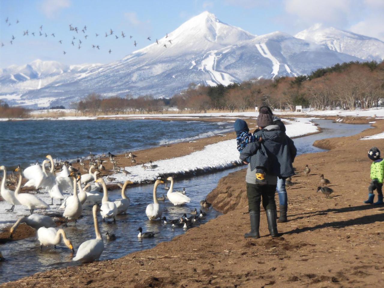 ホテルLakeside Banko 猪苗代町 エクステリア 写真