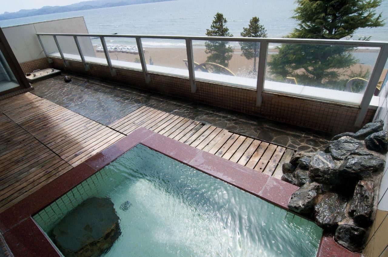 ホテルLakeside Banko 猪苗代町 エクステリア 写真