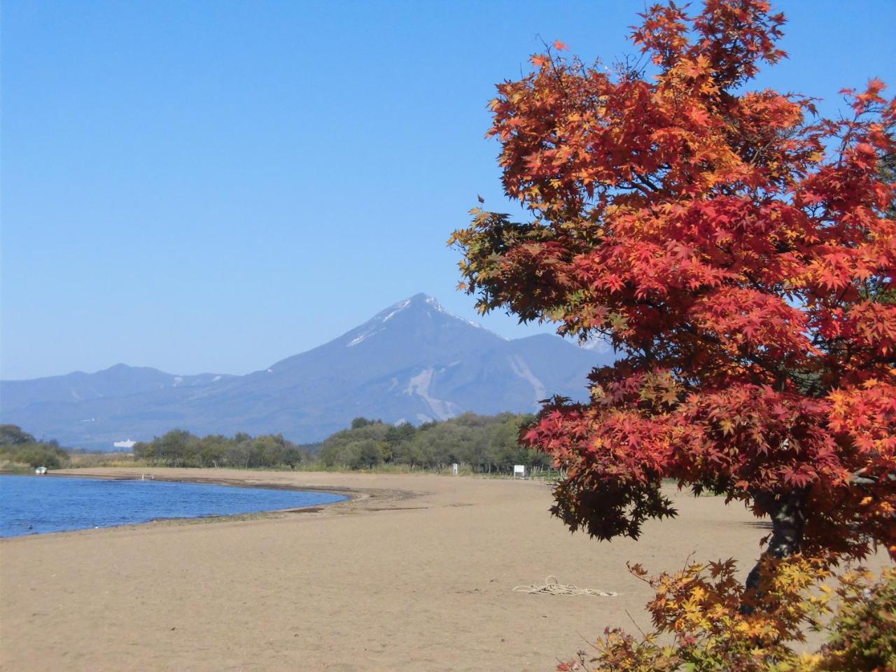 ホテルLakeside Banko 猪苗代町 エクステリア 写真